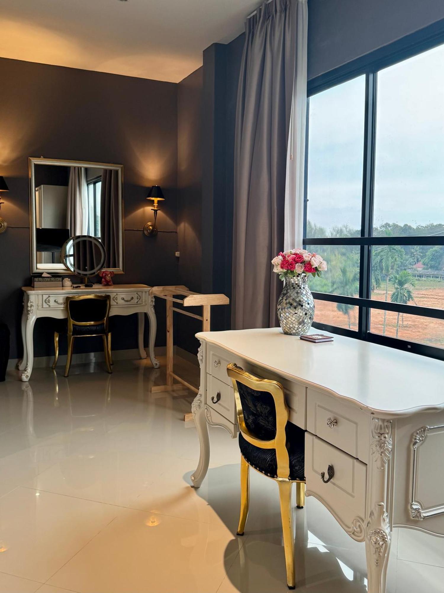Klong Muang Beach Apartment Ngoại thất bức ảnh